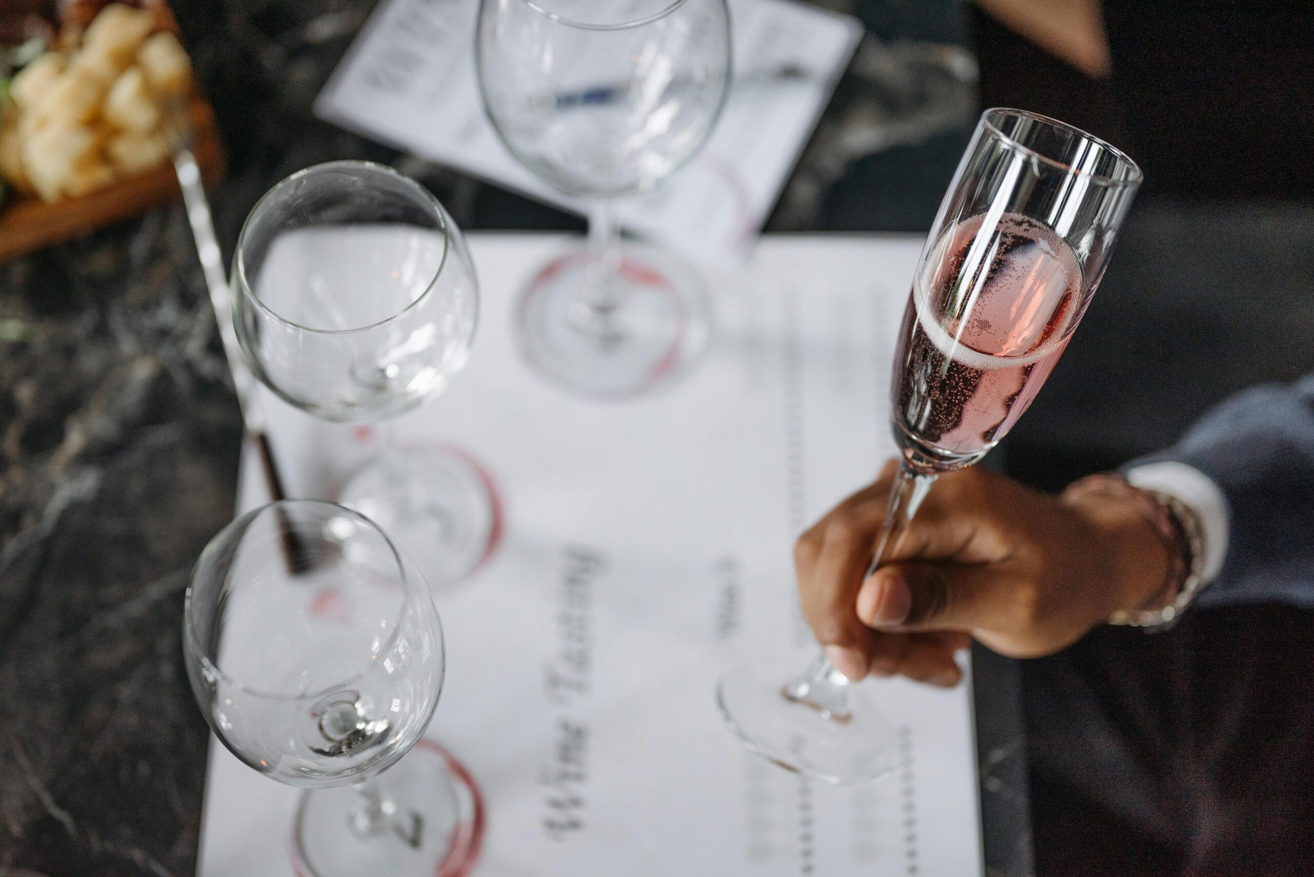 The Romance Of English Rosé