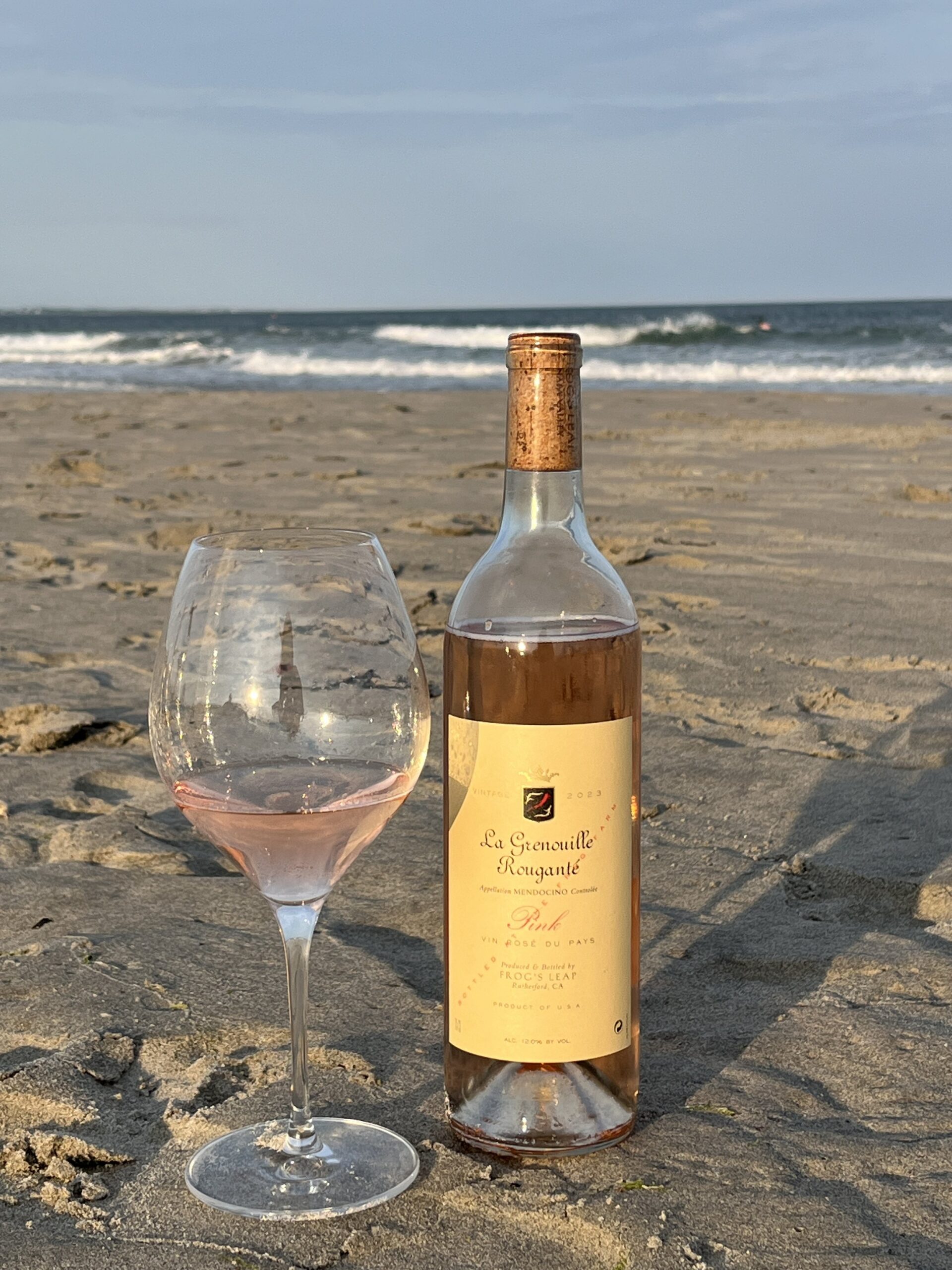 Blushing Beach Sunset with La Grenouille Rougante
