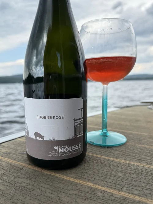 A Lakeside Celebration: Tasting Champagne Moussé Eugène Rosé